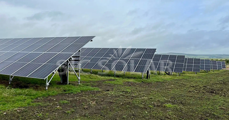 ground mounting solar panels