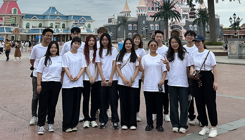 Exploring Fantawild in Xiamen: Our Company's Team Building Adventure