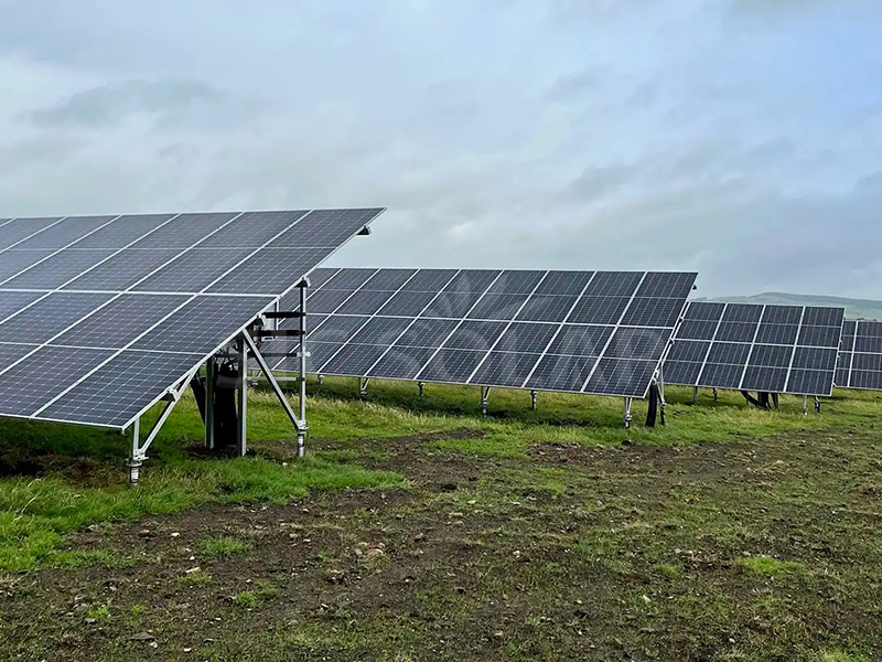 2MW solar panel w type ground mounting bracket in Brazil