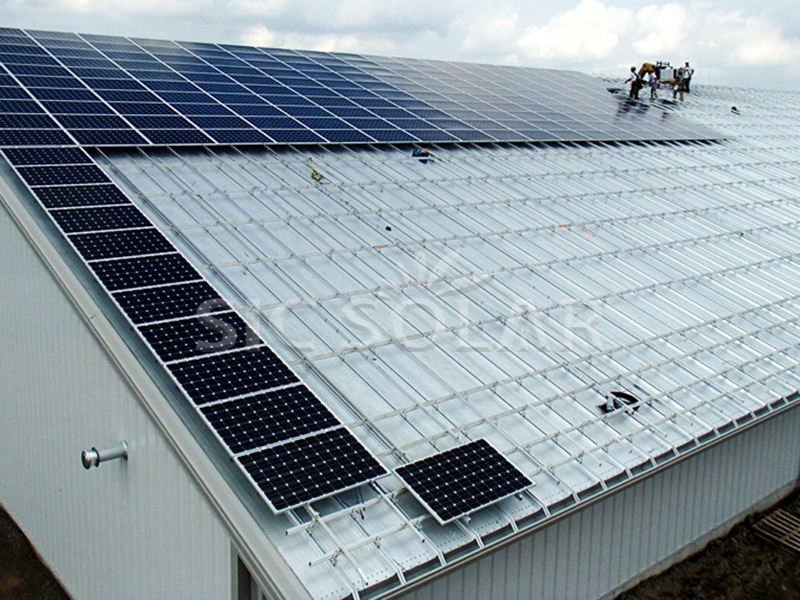 400KW Roof Mounted Solar Panel System In Canada